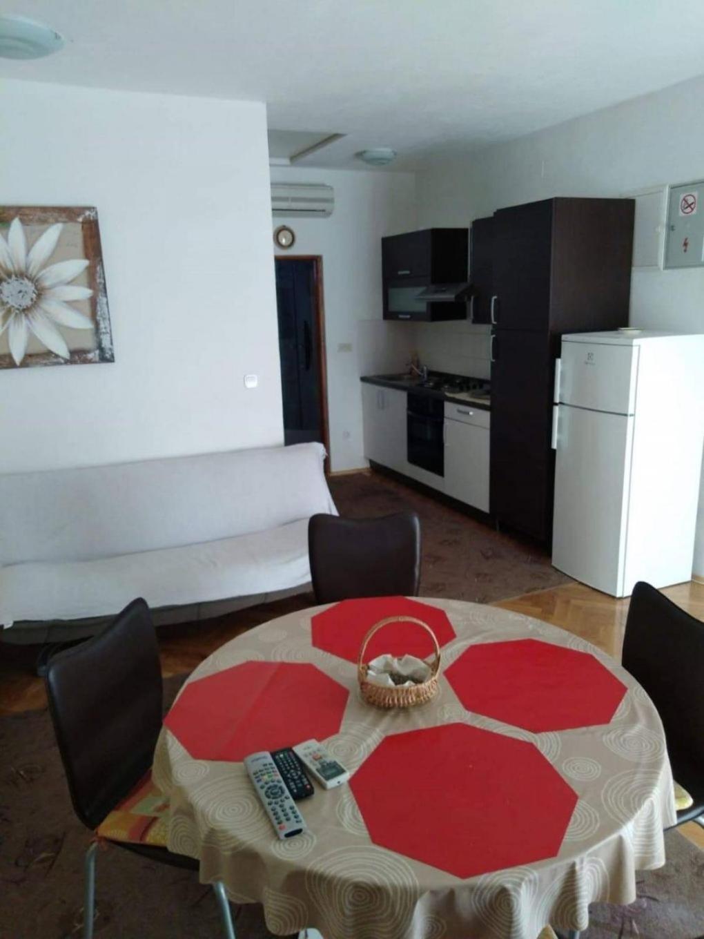 Apartments Vale - 450M To The Beach Vodice Ngoại thất bức ảnh